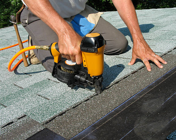 Roof Gutter Cleaning in Yorklyn, PA